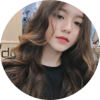 Chị Hoàng Phương Ly